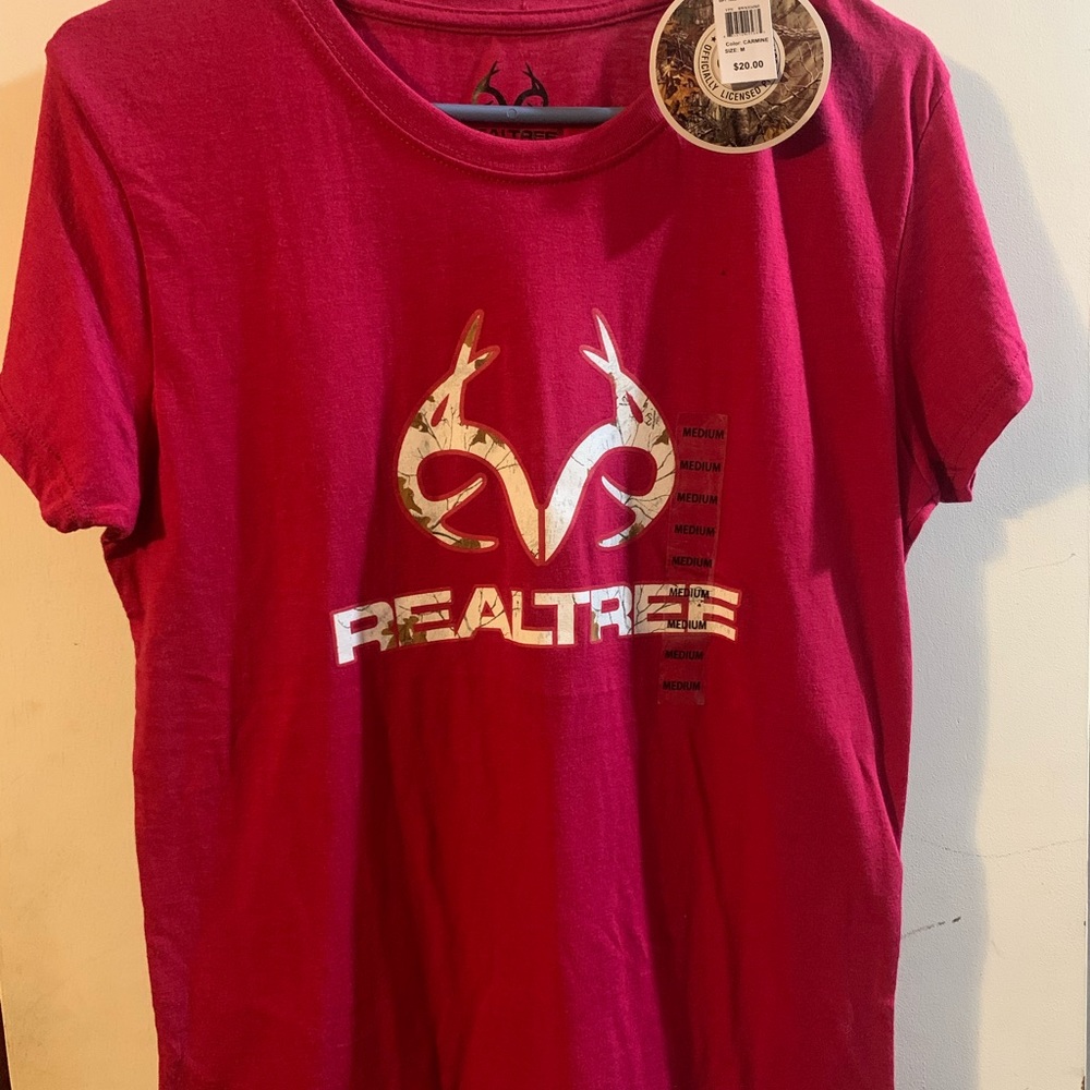 MEDIUM Real Tree Pink Camo T-shirt